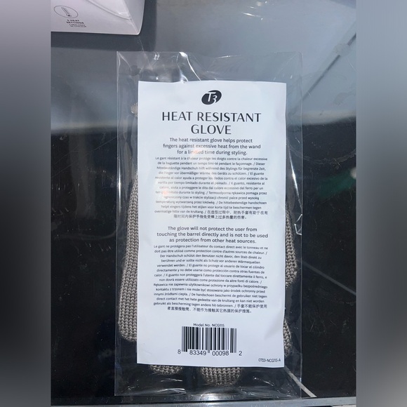 T3 SinglePass Wave Professional Tapered Ceramic Styling Wand - Picture 5 of 5